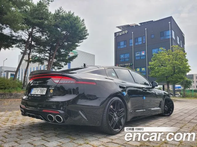 Kia Stinger 2020 thumb 5