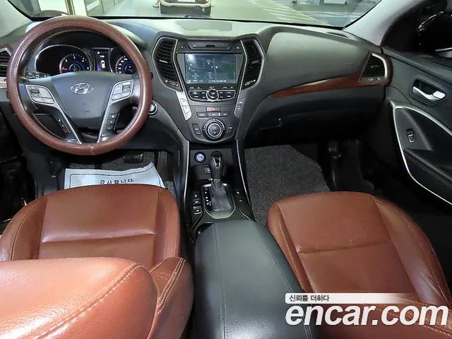 Hyundai Santa Fe 2012 thumb 7