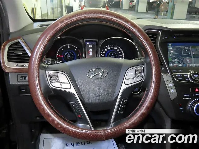 Hyundai Santa Fe 2012 thumb 9