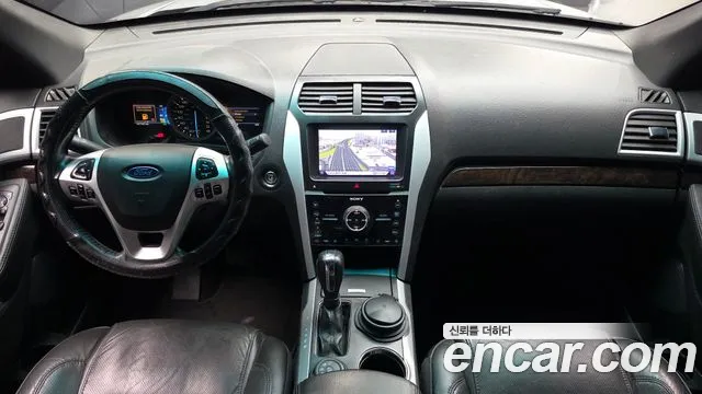 Ford Explorer 2013 thumb 7