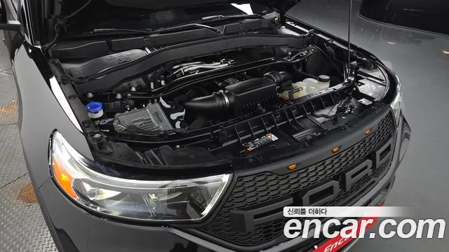 Ford Explorer 2021 thumb 5