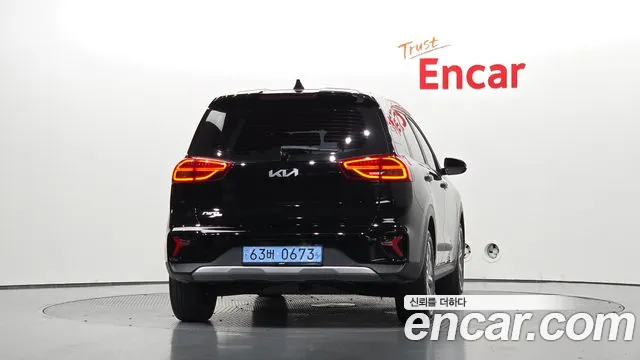 Kia Niro 2022 thumb 4