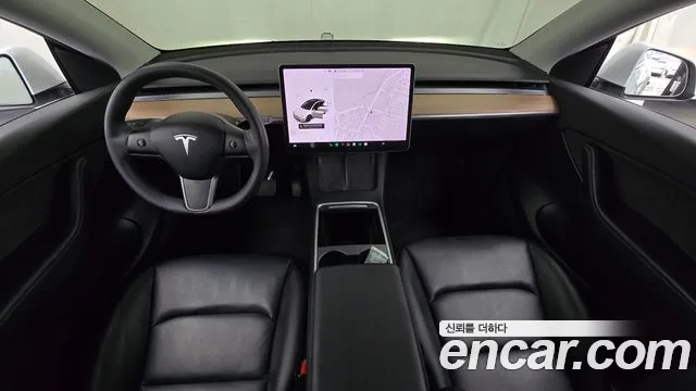 Tesla Model Y 2021 thumb 7