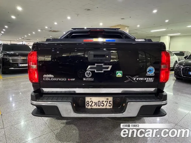 Chevrolet Colorado 2019 thumb 4