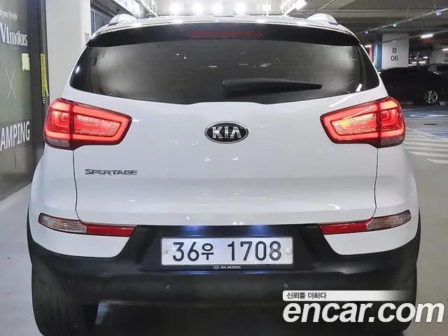 Kia Sportage 2015 thumb 4