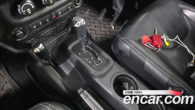 Jeep Wrangler 2017 thumb 9