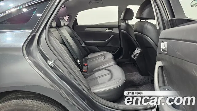 Hyundai Sonata 2017 thumb 12