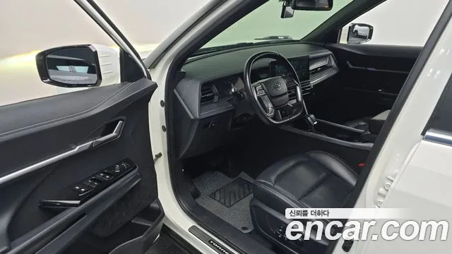 KG_Mobility_Ssangyong Torres 2022 thumb 9