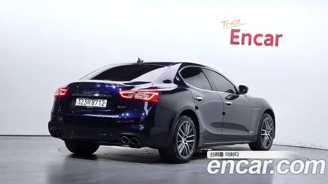 Maserati Ghibli 2020 thumb 2