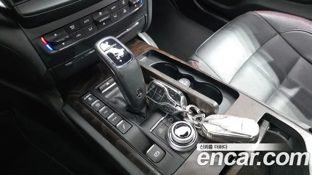 Maserati Ghibli 2020 thumb 9