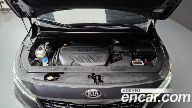 Kia Carnival 2019 thumb 6