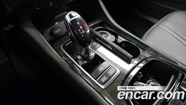 Kia K9 2016 thumb 9
