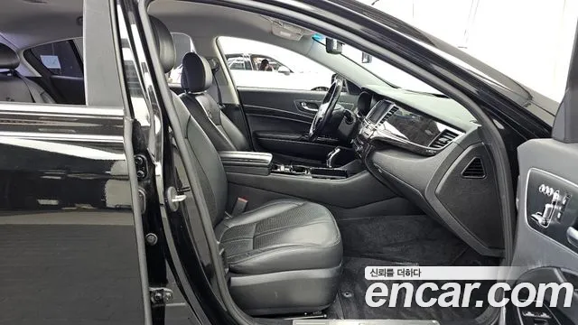 Kia K9 2016 thumb 11