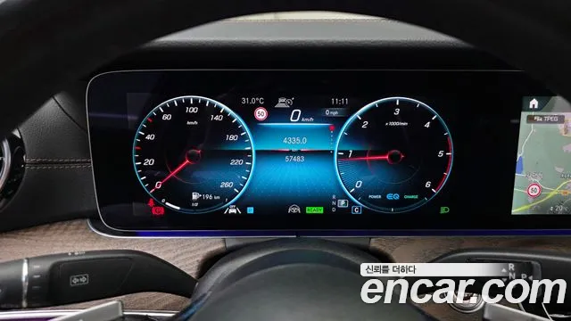 Mercedes-Benz E-Класс 2023 thumb 8