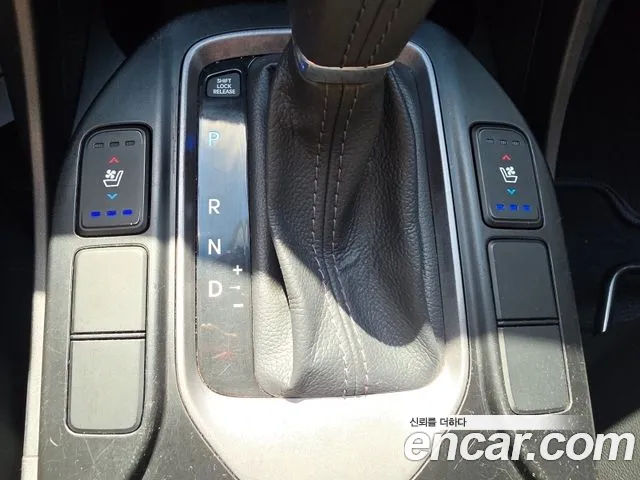 Hyundai Santa Fe 2014 thumb 9