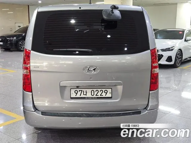 Hyundai Starex 2019 thumb 3