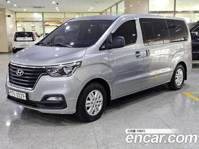 Hyundai Starex 2019 thumb 12