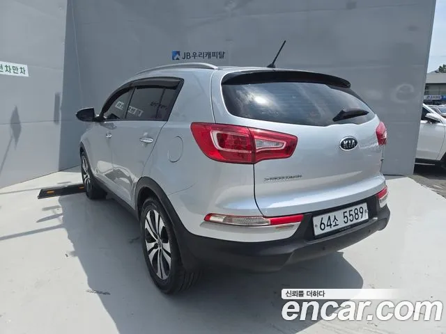Kia Sportage 2011 thumb 4
