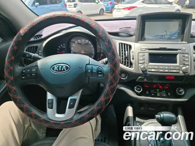 Kia Sportage 2011 thumb 7