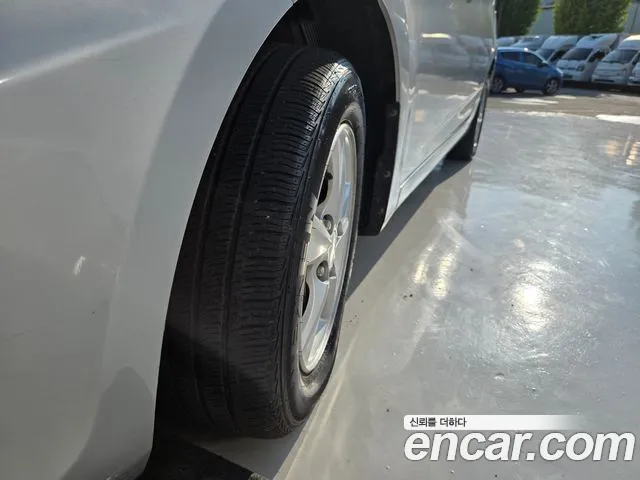 Hyundai Accent 2012 thumb 12