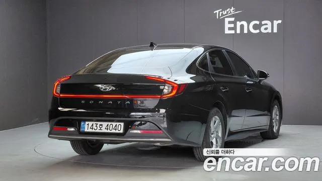 Hyundai Sonata 2022 thumb 2