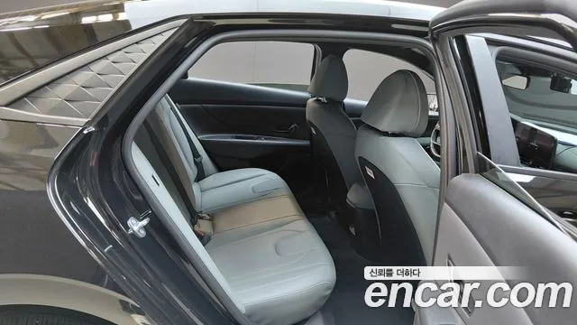 Hyundai Avante 2023 thumb 12