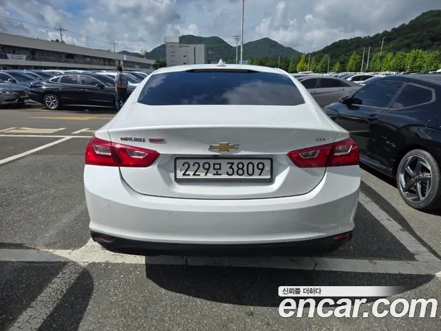 Chevrolet Malibu 2018 thumb 4