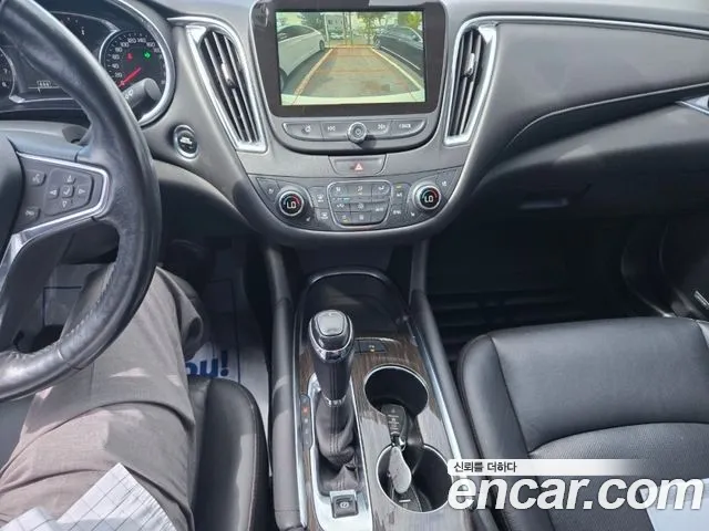 Chevrolet Malibu 2018 thumb 9