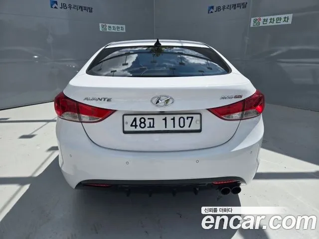 Hyundai Avante 2012 thumb 4
