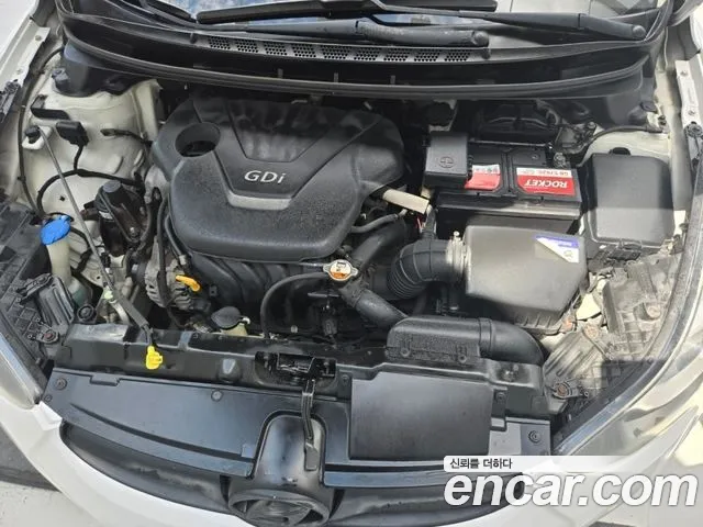 Hyundai Avante 2012 thumb 6
