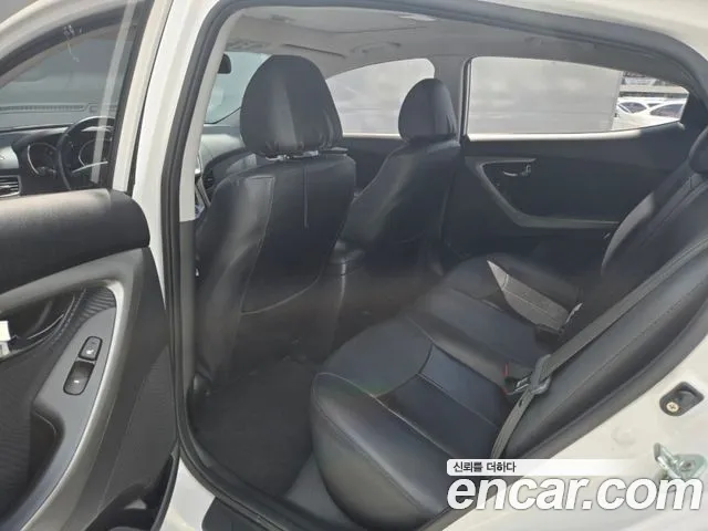 Hyundai Avante 2012 thumb 7