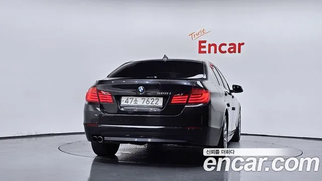 BMW 5 серии 2013 thumb 4