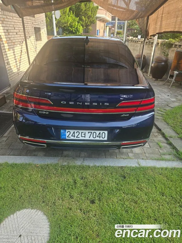 Genesis G90 2020 thumb 5