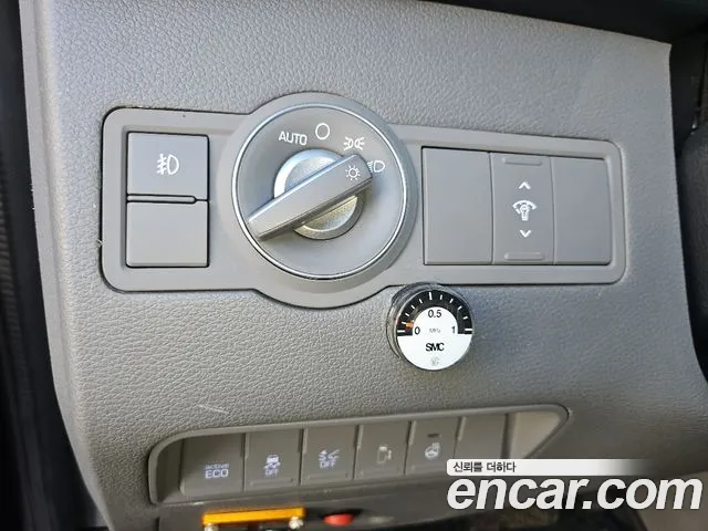 Hyundai Staria 2021 thumb 7