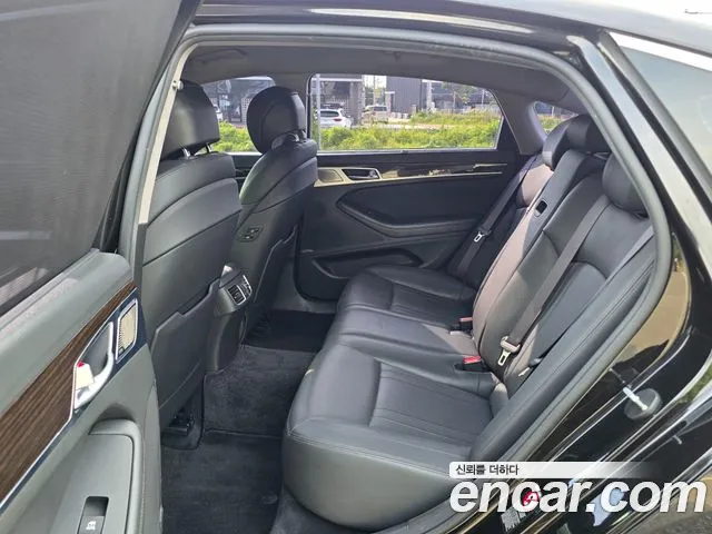 Genesis G80 2019 thumb 7