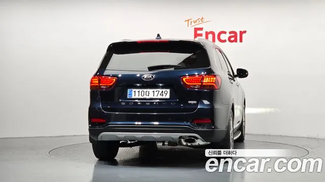 Kia Sorento 2019 thumb 4