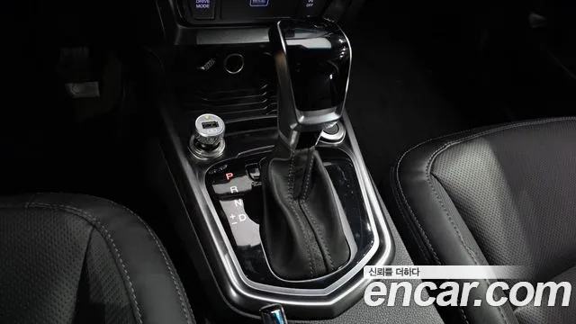 KG_Mobility_Ssangyong TIBOLI 2020 thumb 9