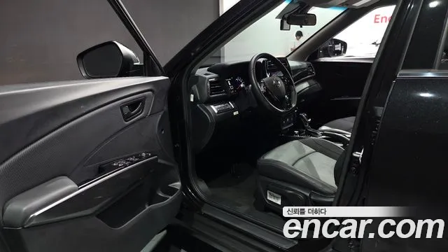 KG_Mobility_Ssangyong TIBOLI 2020 thumb 10