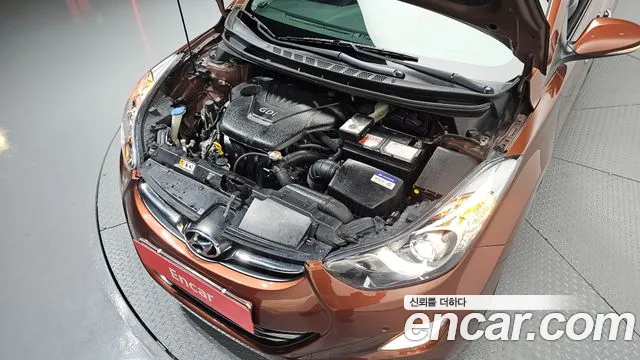 Hyundai Avante 2013 thumb 6