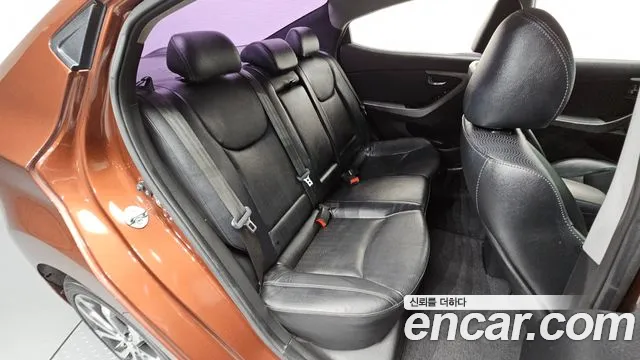 Hyundai Avante 2013 thumb 11