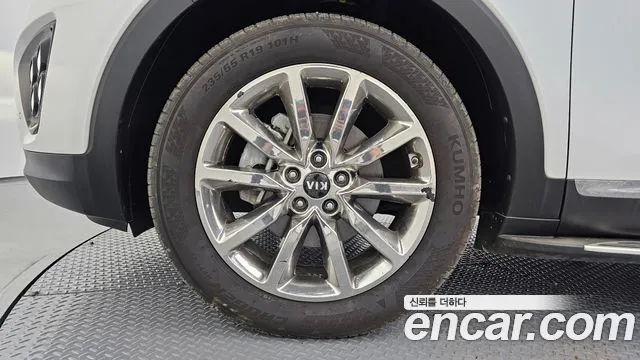 Kia Sorento 2016 thumb 5