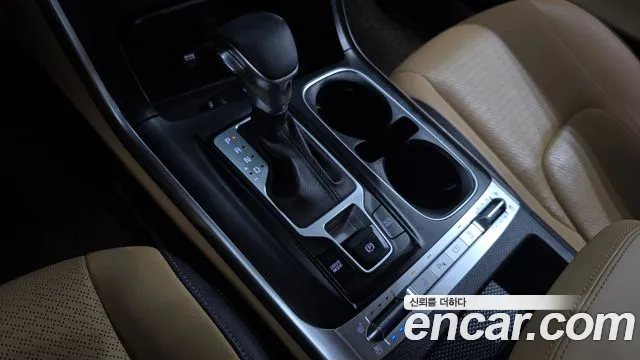 Kia Carnival 2023 thumb 9