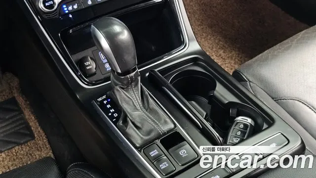 Hyundai Grandeur 2017 thumb 9