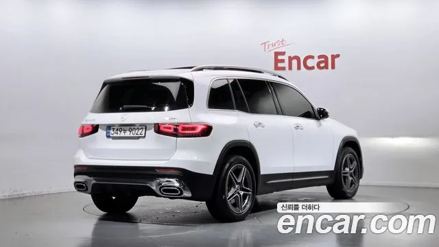 Mercedes-Benz GLB 2022 thumb 2