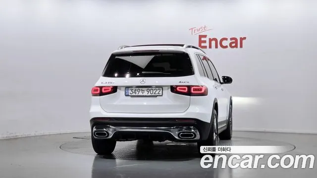 Mercedes-Benz GLB 2022 thumb 4