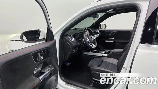 Mercedes-Benz GLB 2022 thumb 10