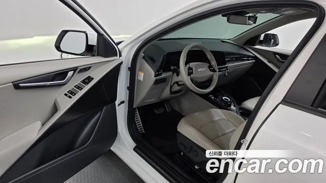 Kia Niro 2022 thumb 10