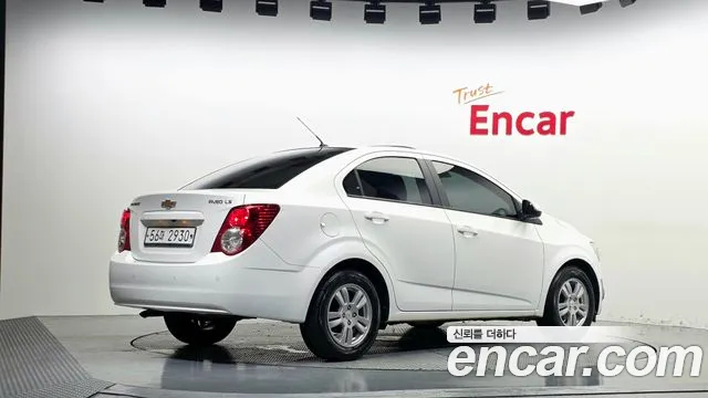 Chevrolet Aveo 2014 thumb 2