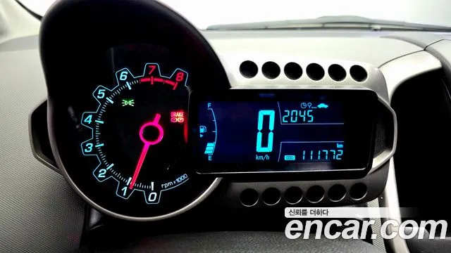 Chevrolet Aveo 2014 thumb 8