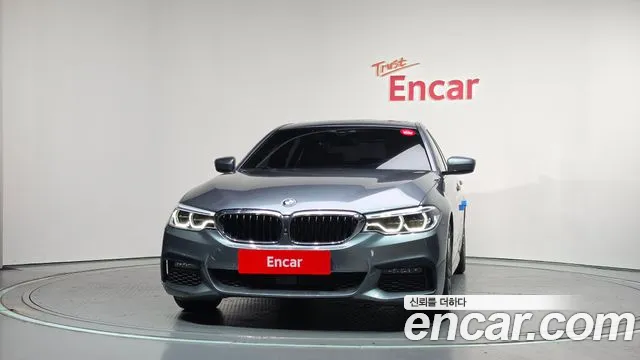 BMW 5 серии 2020 thumb 3